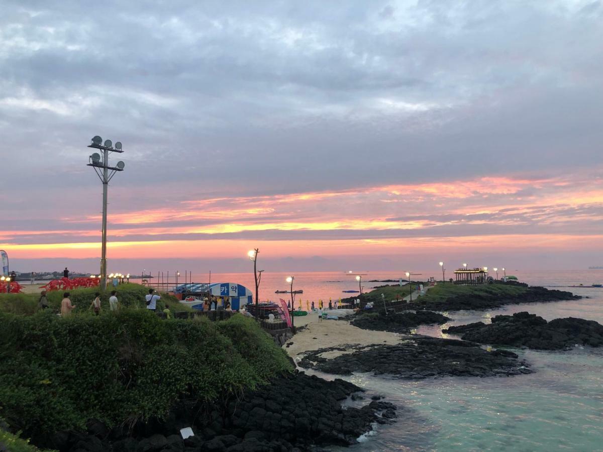 Seogwipo Js Hotel Εξωτερικό φωτογραφία